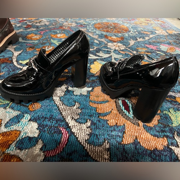 ANTONIO MELANI Black Patent High Heel Loafers / Oxfords - Picture 2 of 5
